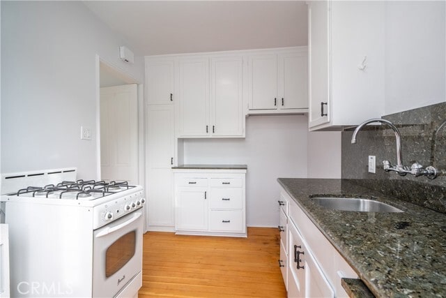 Building Photo - 265 N Swall Dr