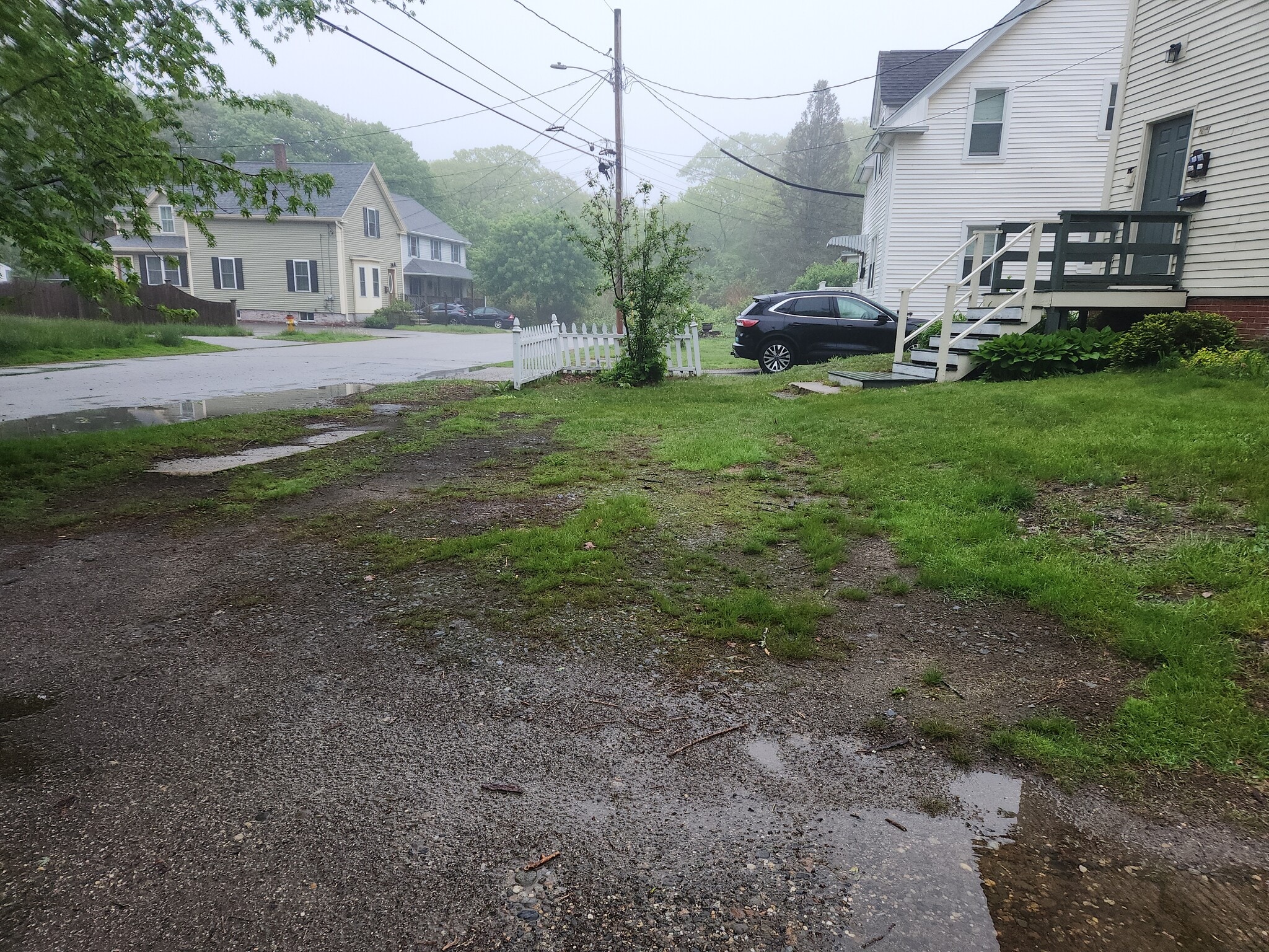 parking - 261 Elm St