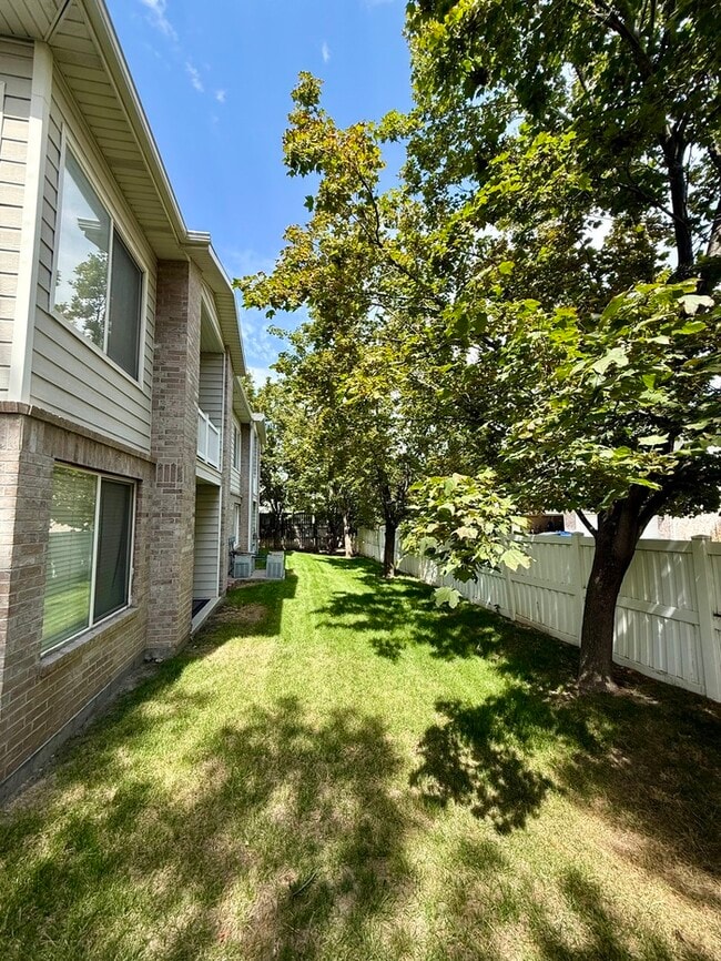 Building Photo - 1196 E 6600 S