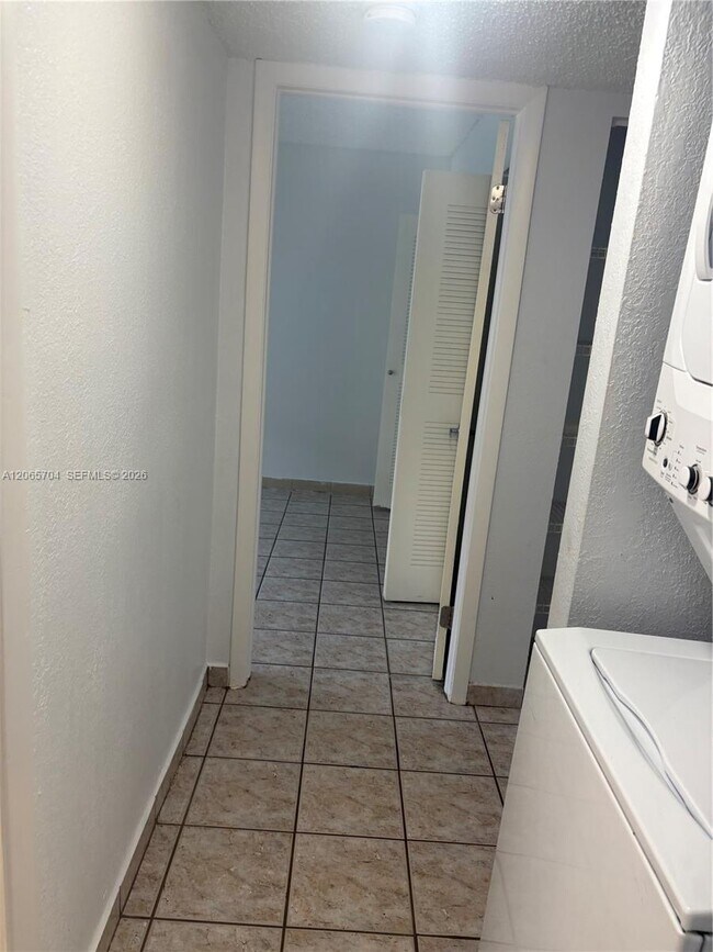Building Photo - 18236 Mediterranean Blvd
