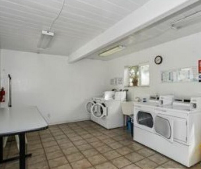 On-site washer and dryer available within the community. - 940 Calla Ave