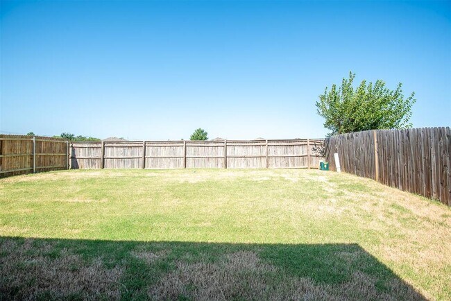 Building Photo - 8109 Frye Ln