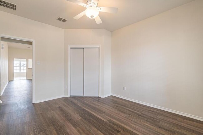 Building Photo - 13803 Laramie Hill