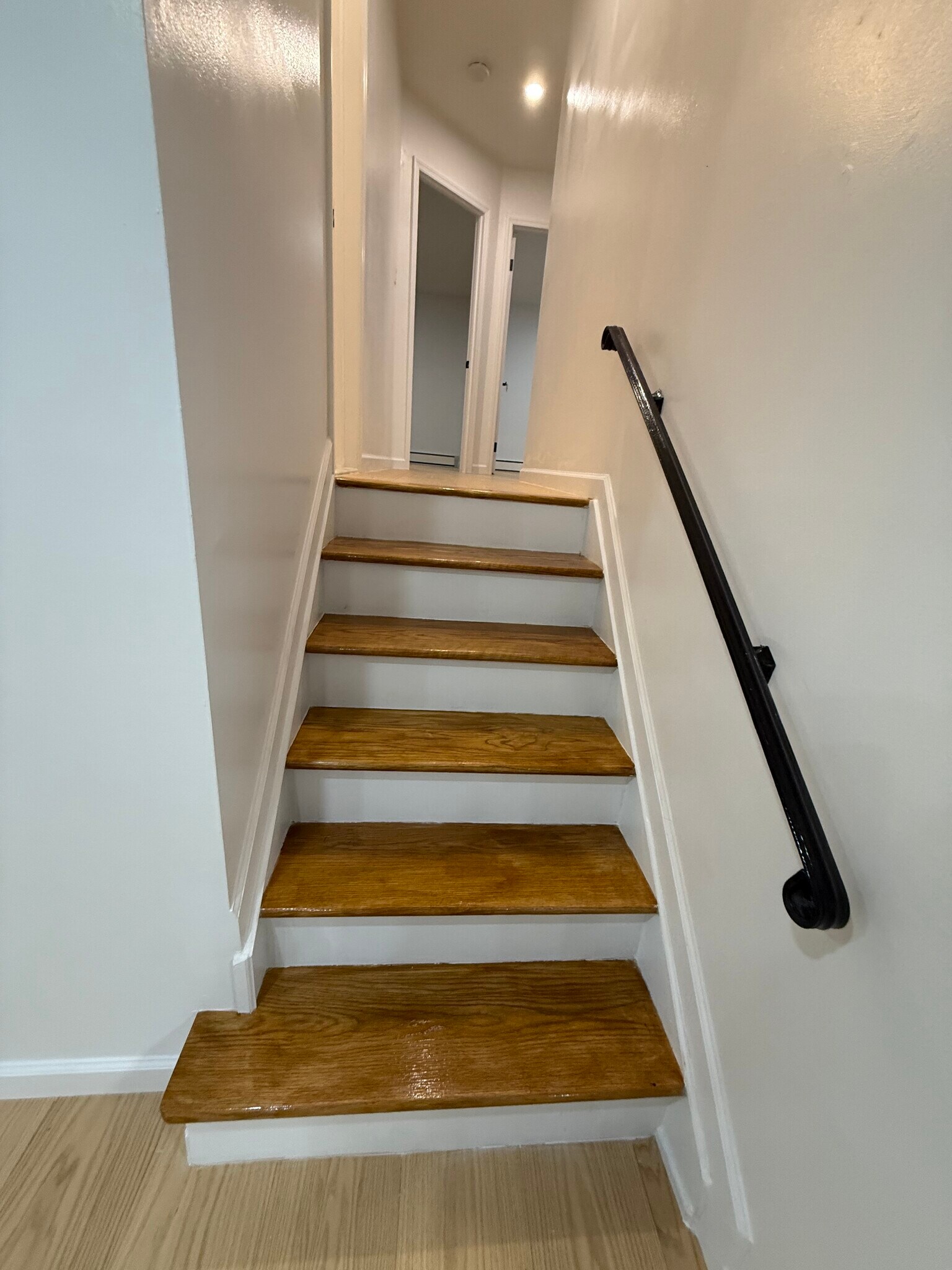 Building Photo - 30 Bay 37th St