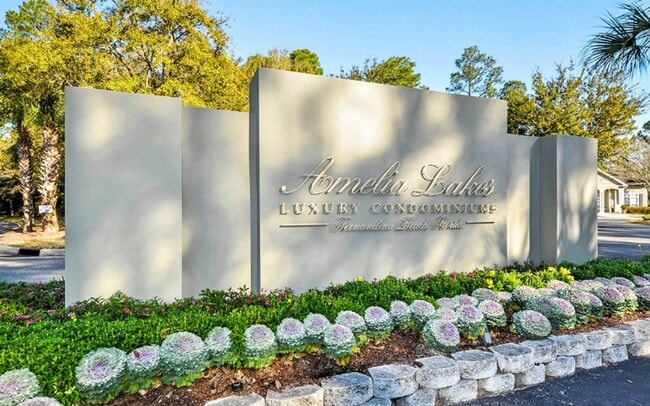 Building Photo - 30970 Paradise Cmns