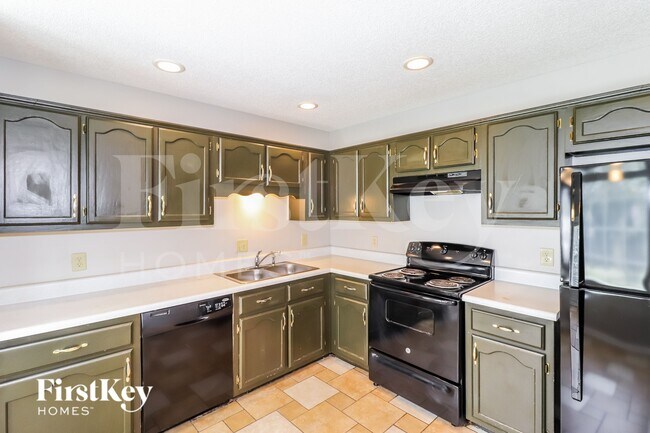 Building Photo - 2785 Fletcher View Dr