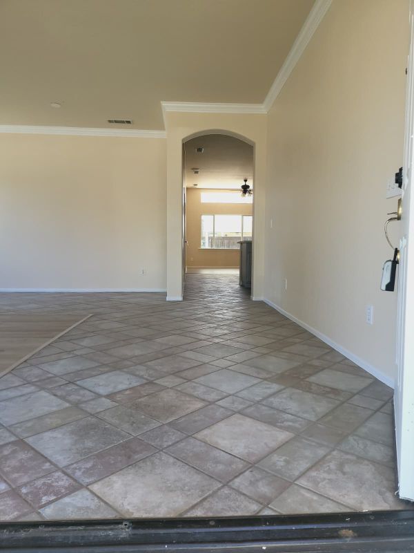 Building Photo - 25375 Forest Wood Cir