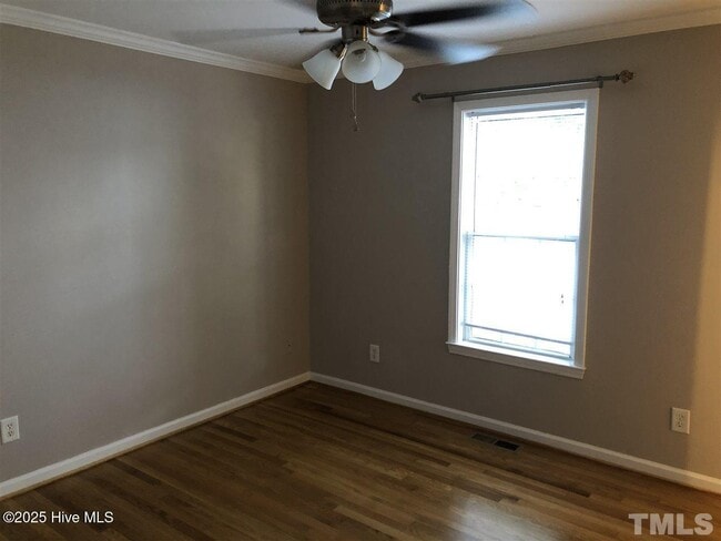 Building Photo - 2615 Farthing St