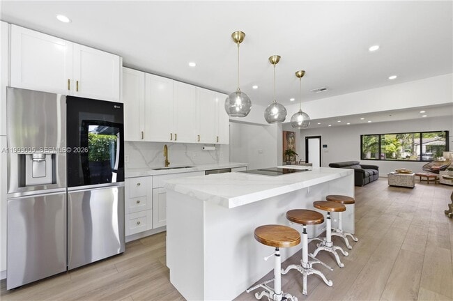 Building Photo - 86 NE 110th St