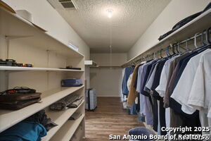 Building Photo - 7205 Breeze Hollow