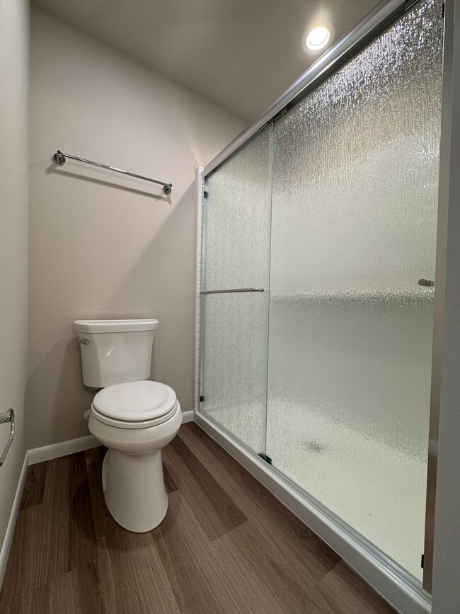 Building Photo - 2175 Autumn Lake Parkway