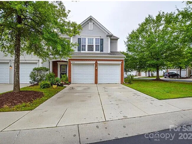 Primary Photo - 9908 Fallon Trace Ave