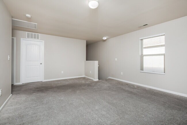 Building Photo - 3661 Althorp Drive