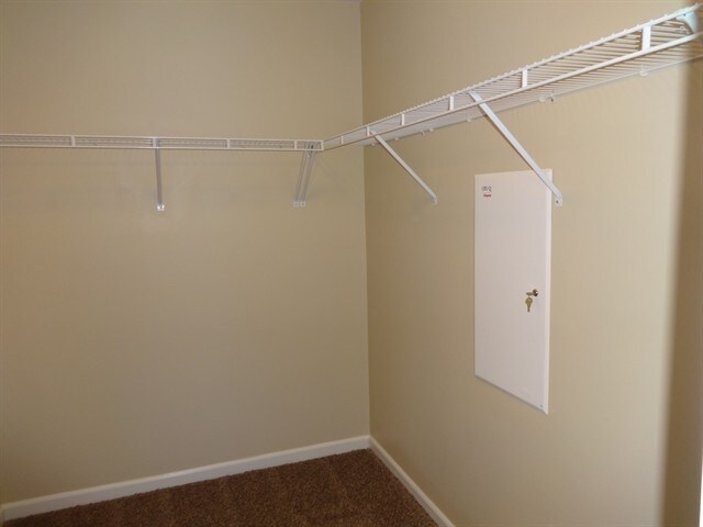 Building Photo - 9029 Robins Nest Way
