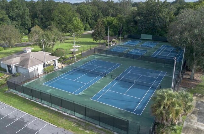 Building Photo - 615 Anhinga Rd