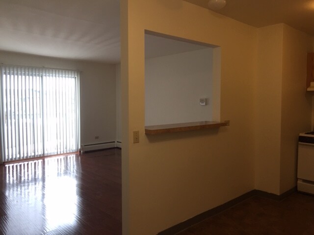 Primary Photo - 1318 Cedarwood Dr