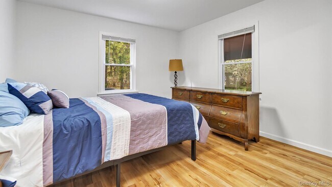 Building Photo - 120 Promenade Dr