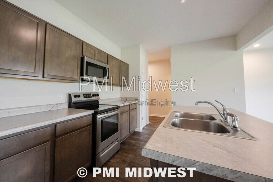 Building Photo - 10828 Penwell Wy