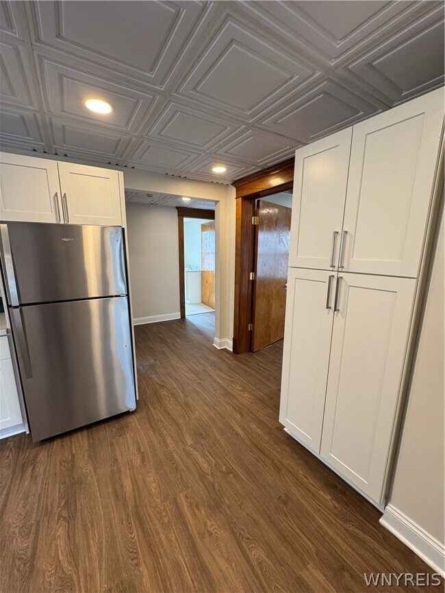 Building Photo - 117 Humboldt Pkwy