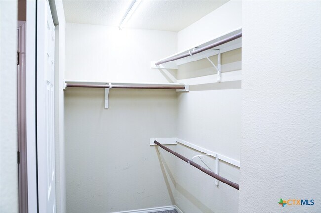 Building Photo - 11719 Wayward Daisy