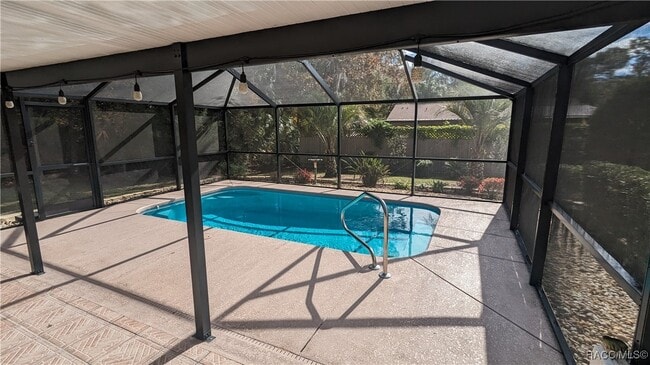 Building Photo - 9664 W Plantation Ln