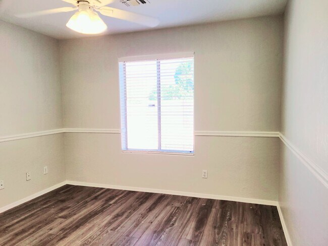 Building Photo - Mesa 3 bedroom home for rent!