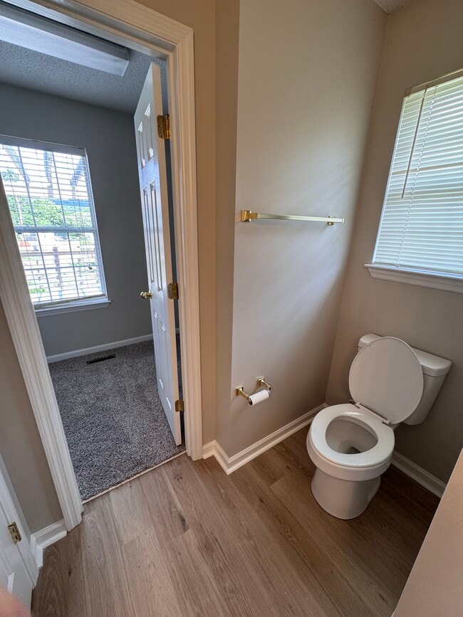 Building Photo - 5708 Sunburst Ct