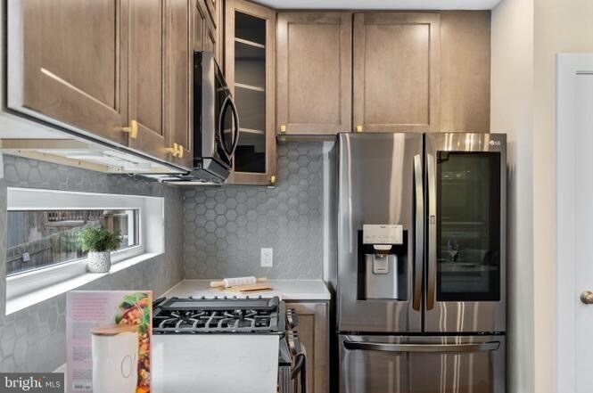 Building Photo - 331 W St NE