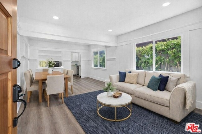 Building Photo - 546 San Juan Ave