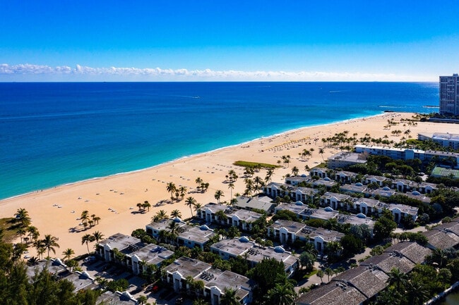 Building Photo - 2000 S Ocean Dr