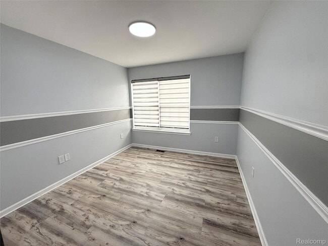 Building Photo - 47515 Ormskirk Dr