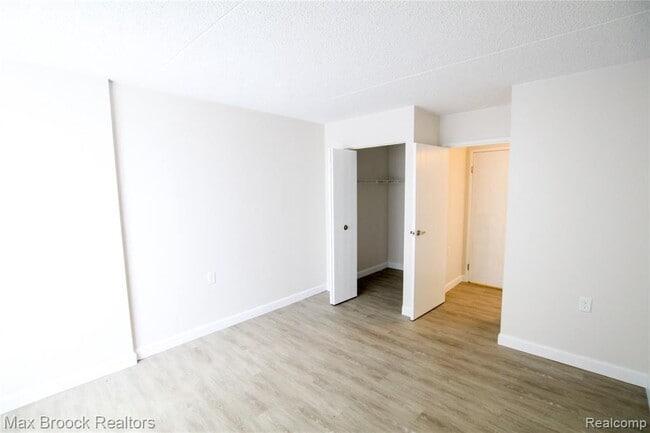 Building Photo - 24111 Civic Center Dr