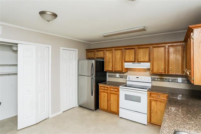 Building Photo - 6321 Woodside Knoll Dr
