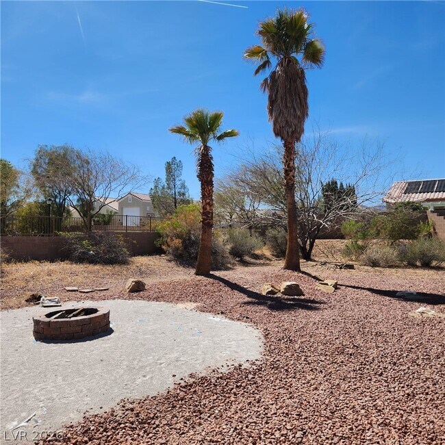 Building Photo - 8657 Majestic Vision Way