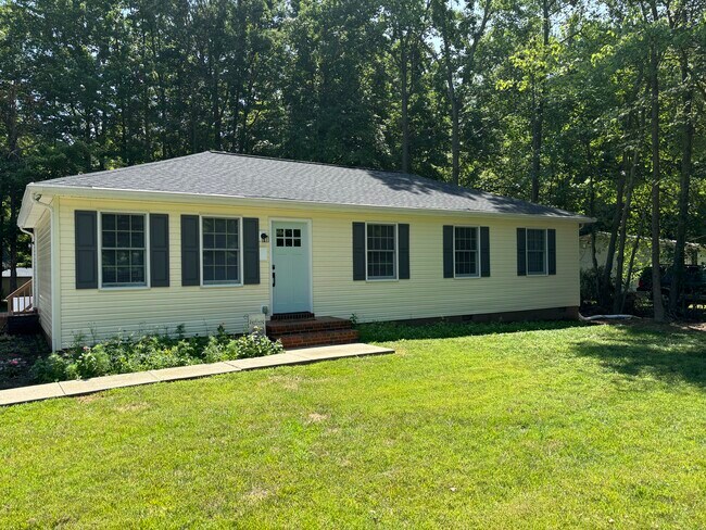 Primary Photo - 10355 Bunting Rd