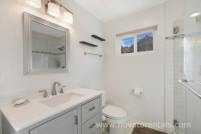 Building Photo - 2450 Center Rd