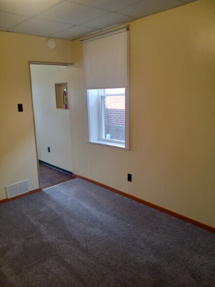 Dining room - 646 Beaver Ave