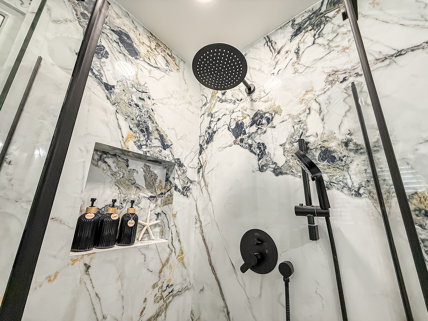 Building Photo - 717 Watson Ave