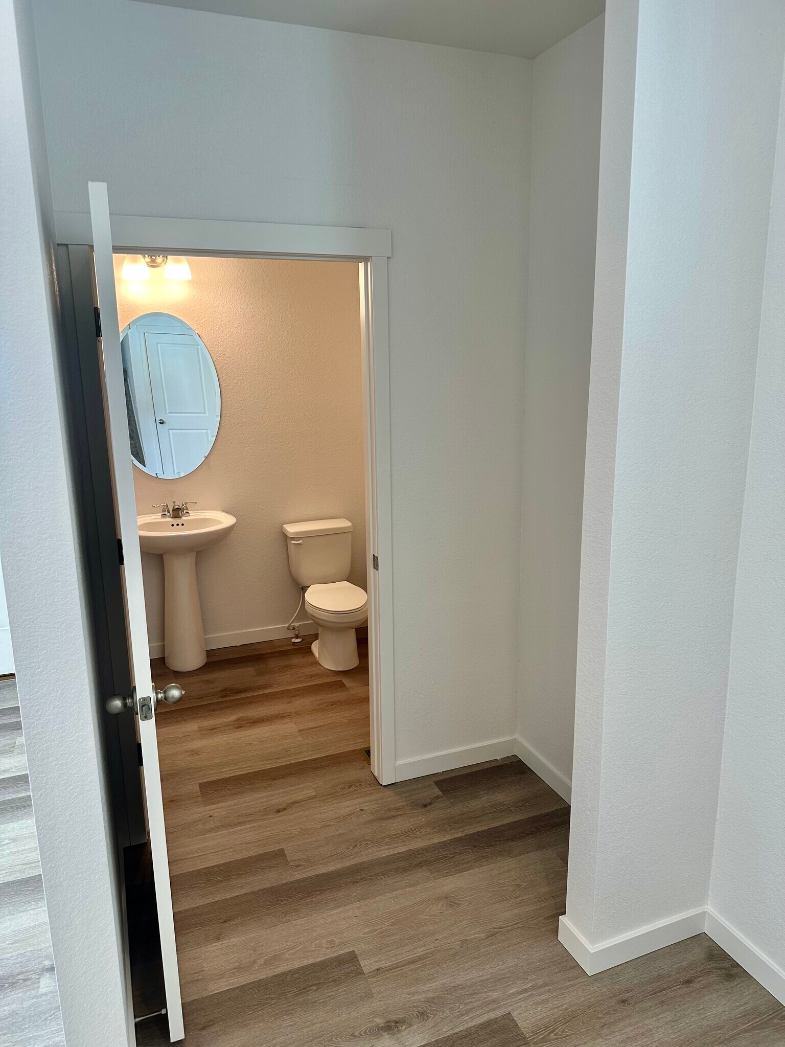 Building Photo - 4698 Combine Ln