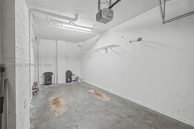 Building Photo - 1003 Belmont Ln