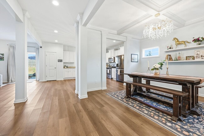 Building Photo - 397 Anmore Ct