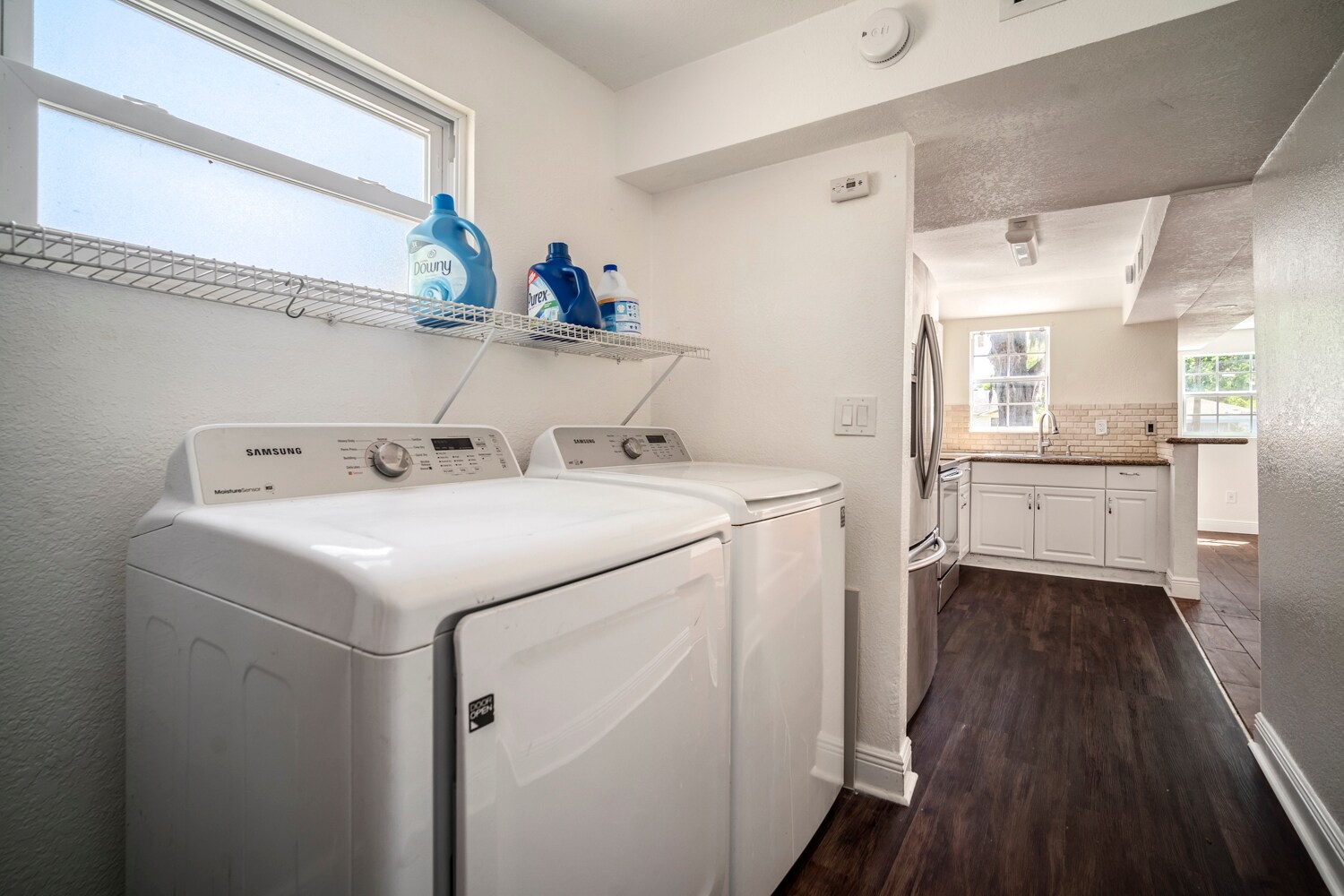 Laundry Area/Kitchen - 2012 E Idlewild Ave