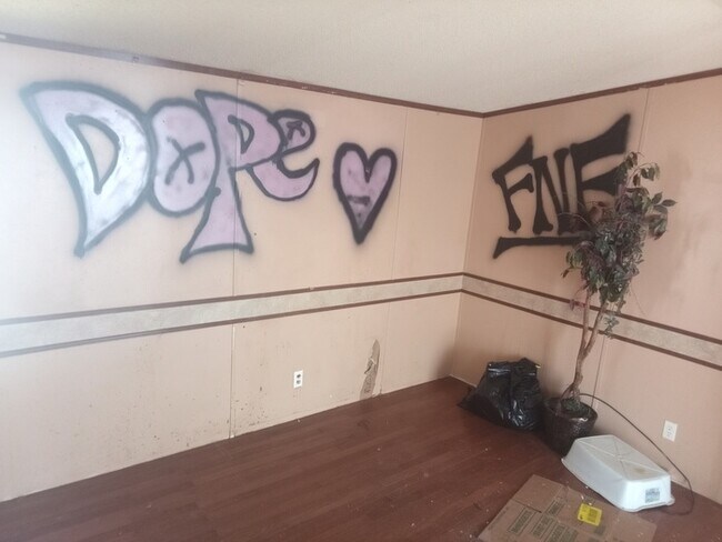 Building Photo - 3500 N Dirksen Pkwy