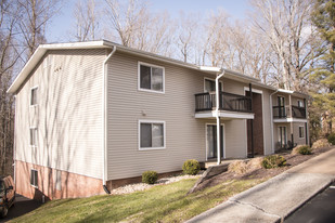 Building Photo - County Green Apartment Homes