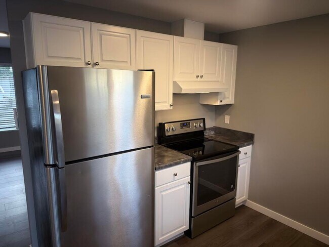 Building Photo - hune01