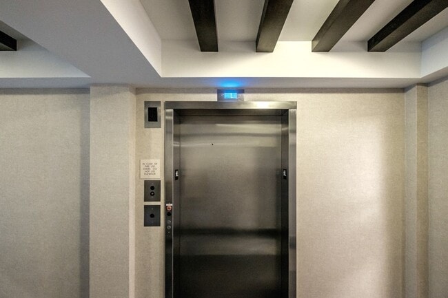 Building Photo - 2BR/2BA Old Port Condo Onsite Parking Available, Fitness Room and Elevator