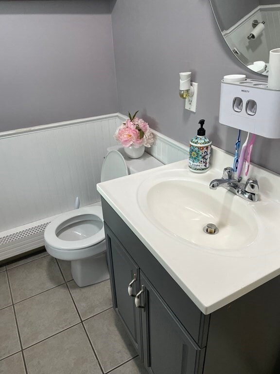 Building Photo - 215 Adams St