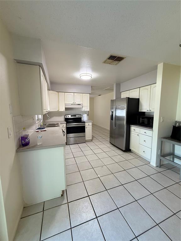 Building Photo - 600 6th Ave SE