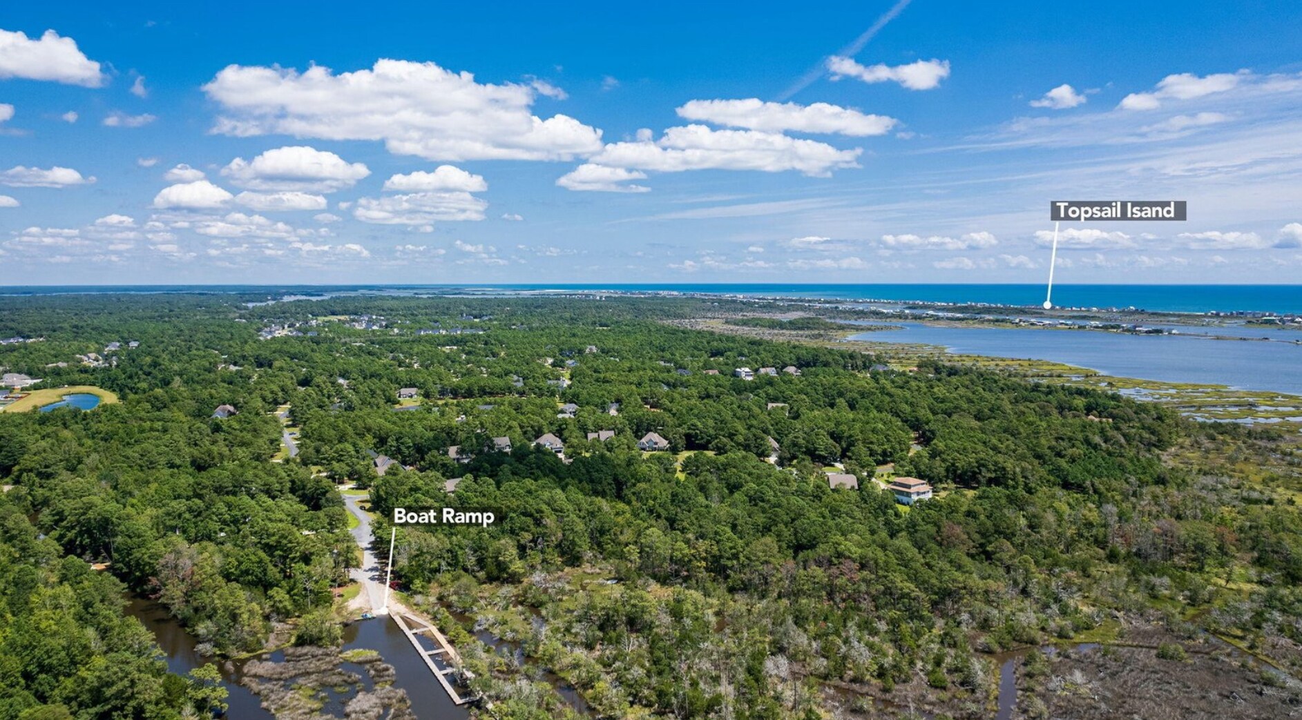 Private boat ramp - 424 Canvasback Ln