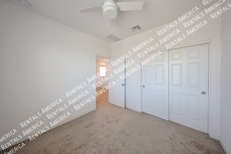Building Photo - 9436 E Supernova Dr